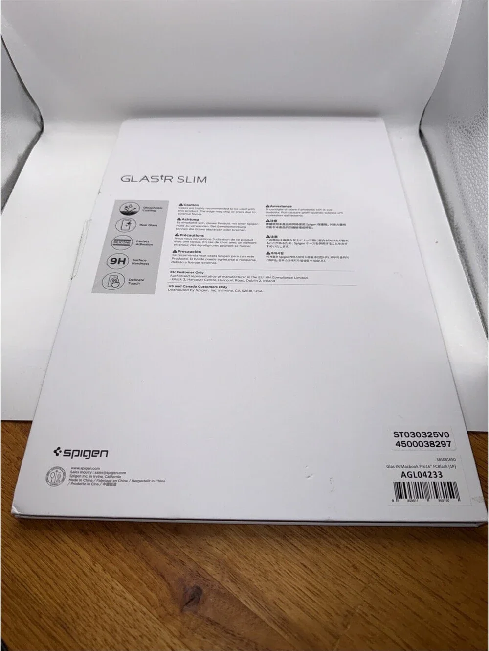 Glastr Slim MacBook Pro 16” Screen Protector